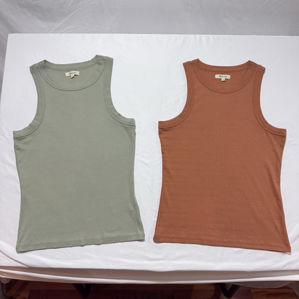 Lot of 2 Madewell Supima Rib Cutaway Tank Tops Size M Ribbed Sage Green Rust